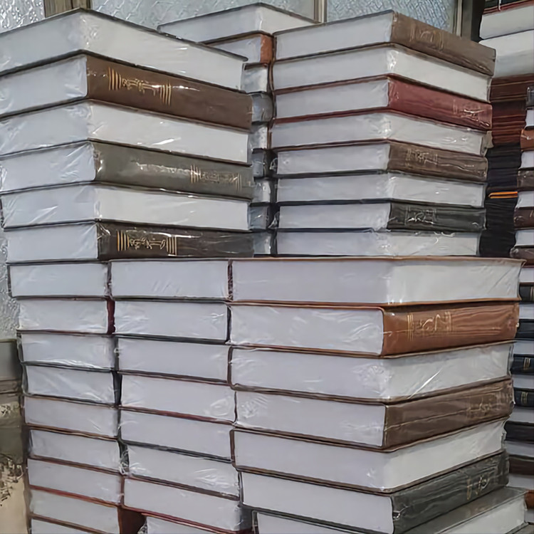 دفتر 500 برگ کل سایز رحلی پهن شماره دستی جلد چرم(برای سفارش عمده پیام بدید)